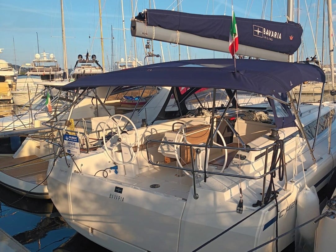 NEW Gioia - Sailboat in Vibo Marina