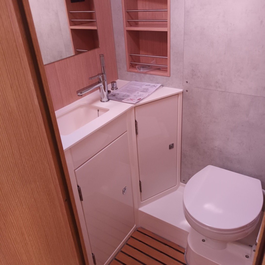 NEW Gioia - Sailboat in Vibo Marina