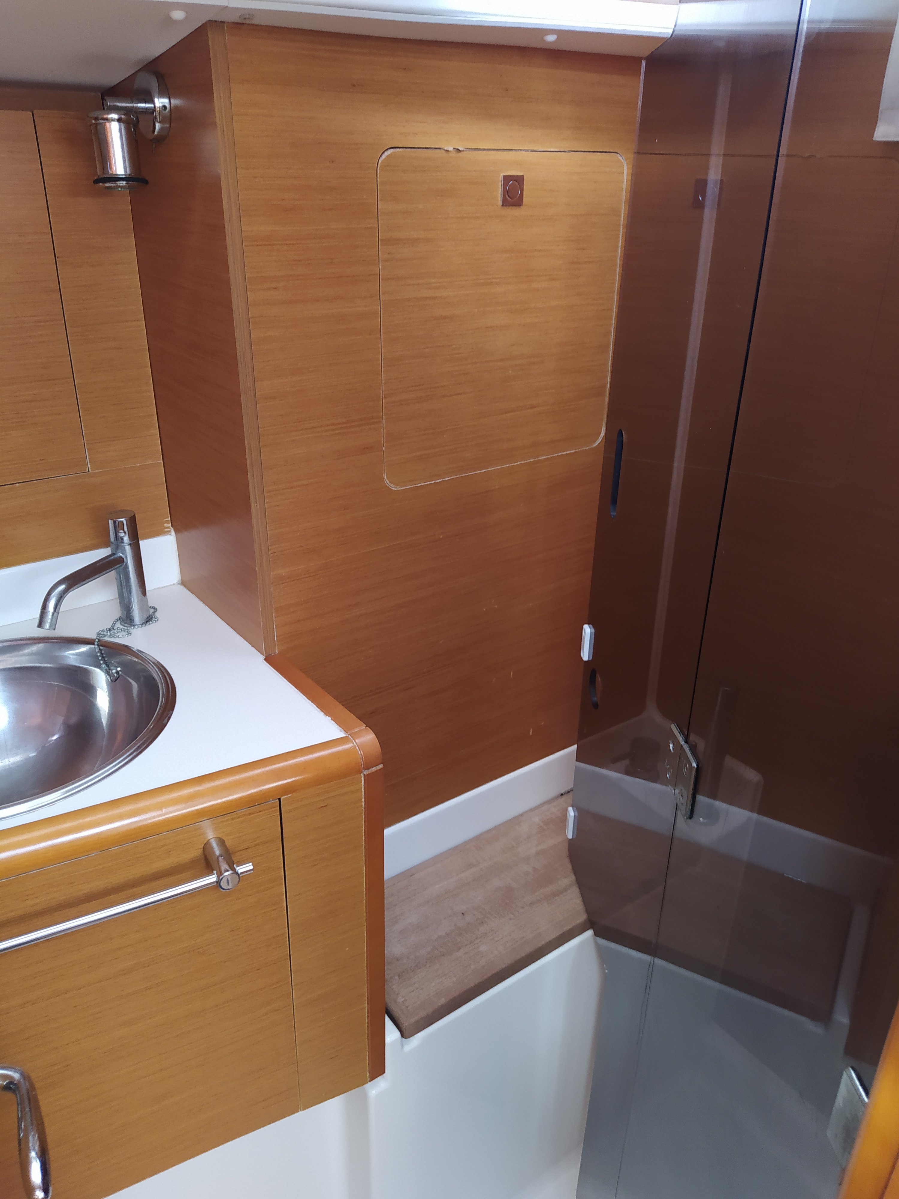 Traveller - Yelkenli içinde Kontokali