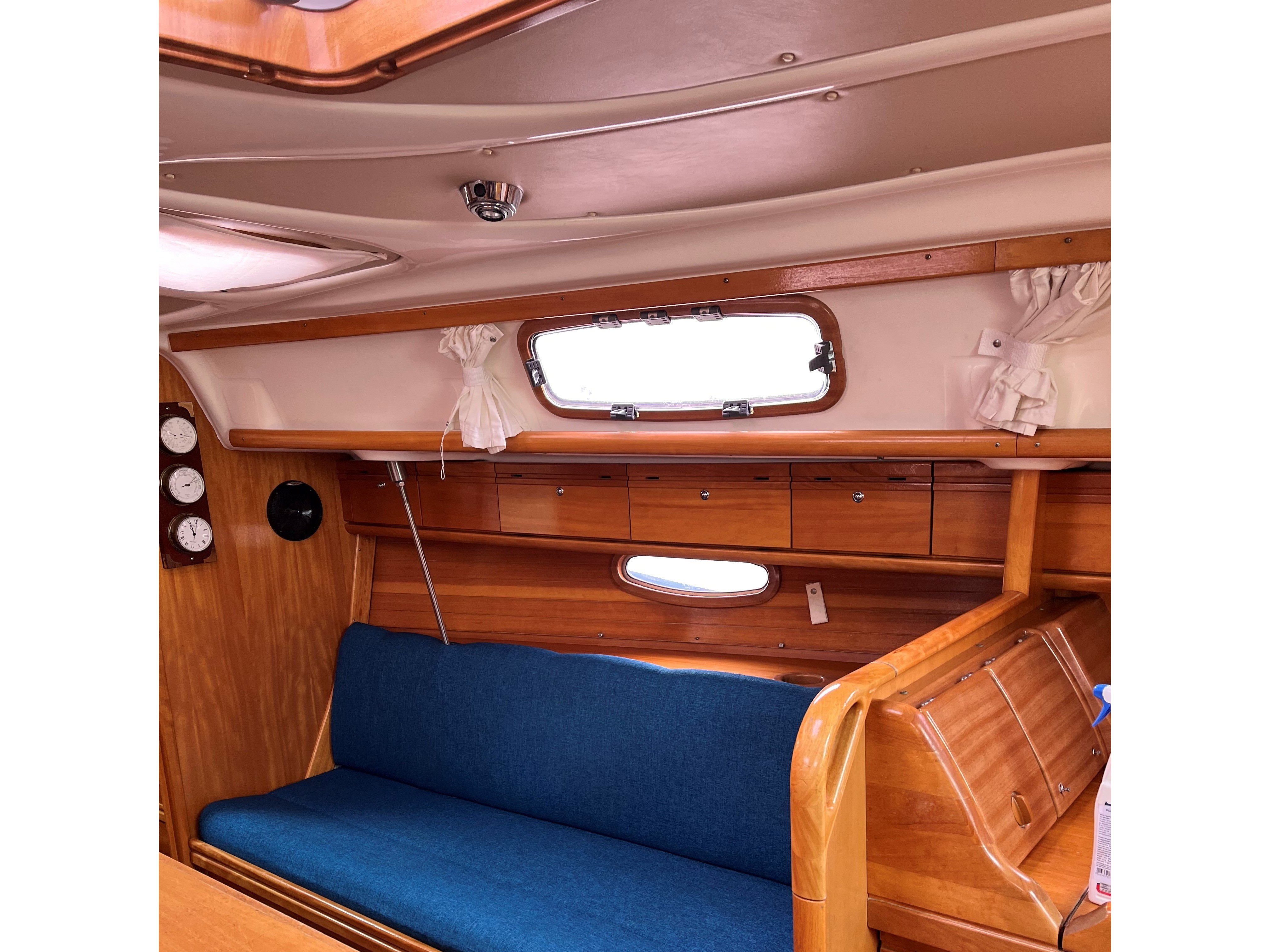 Small AS - Sailboat in Izola