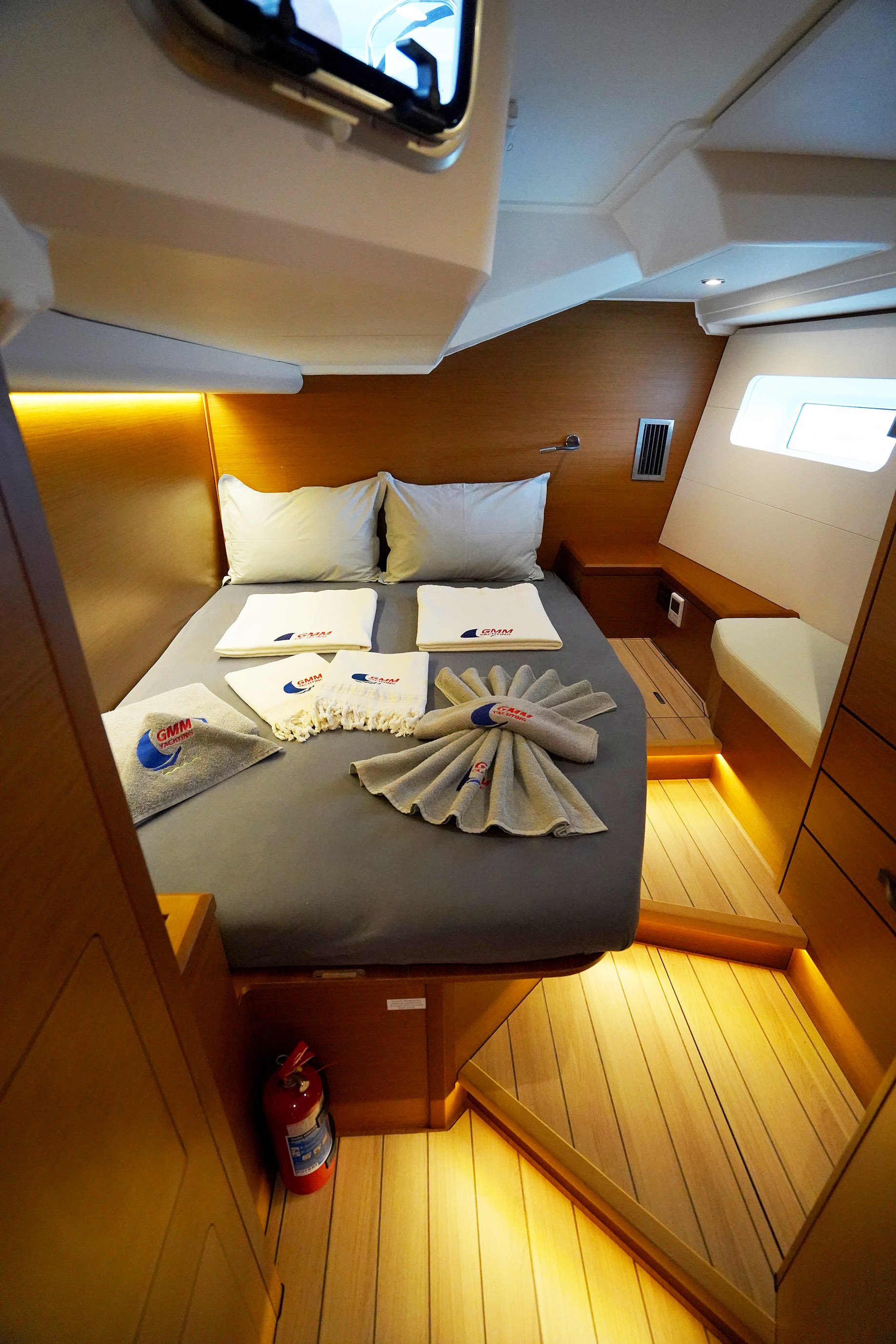 Sunlark - Sailboat in Sarıana