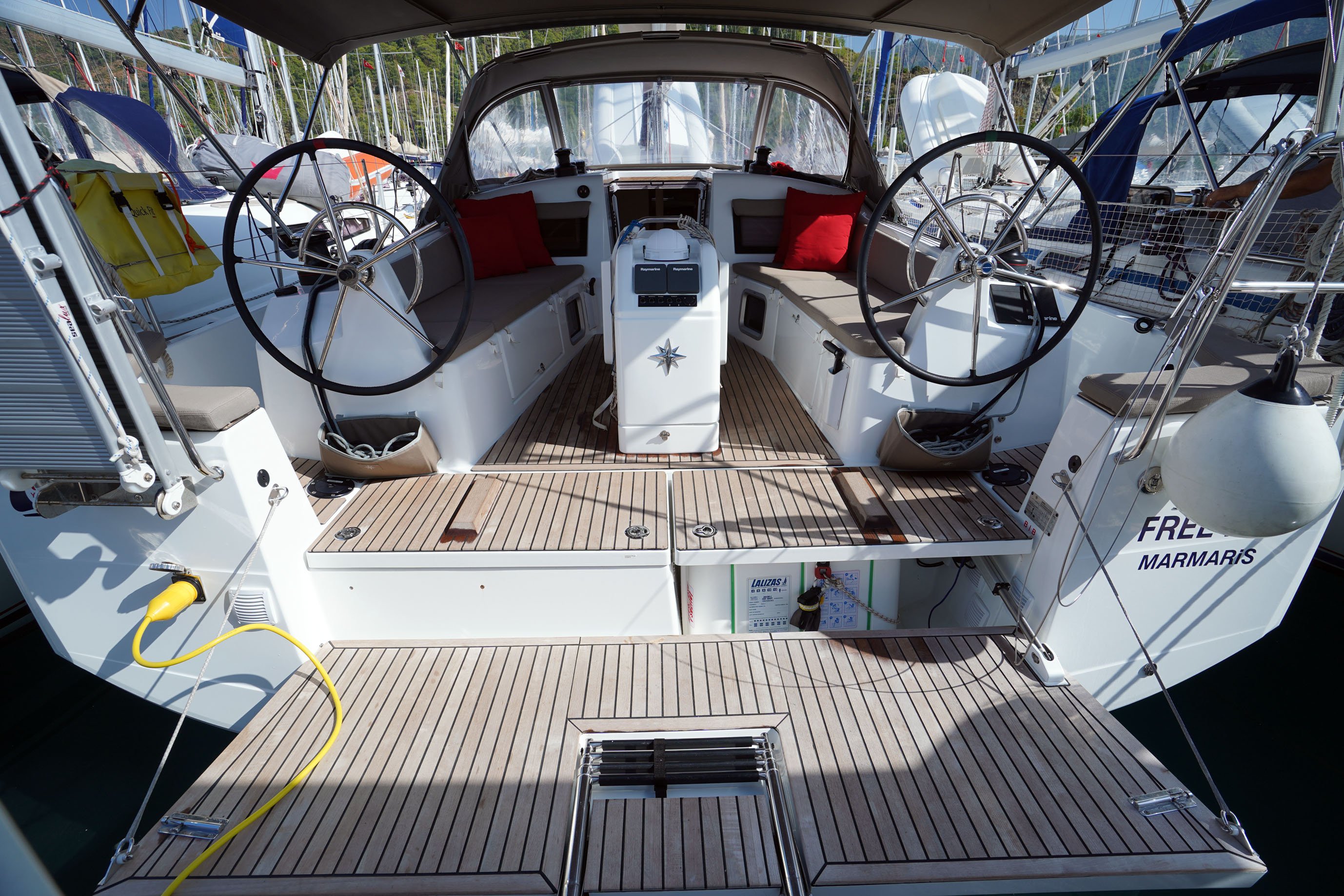Free Me - Sailboat in Rodos