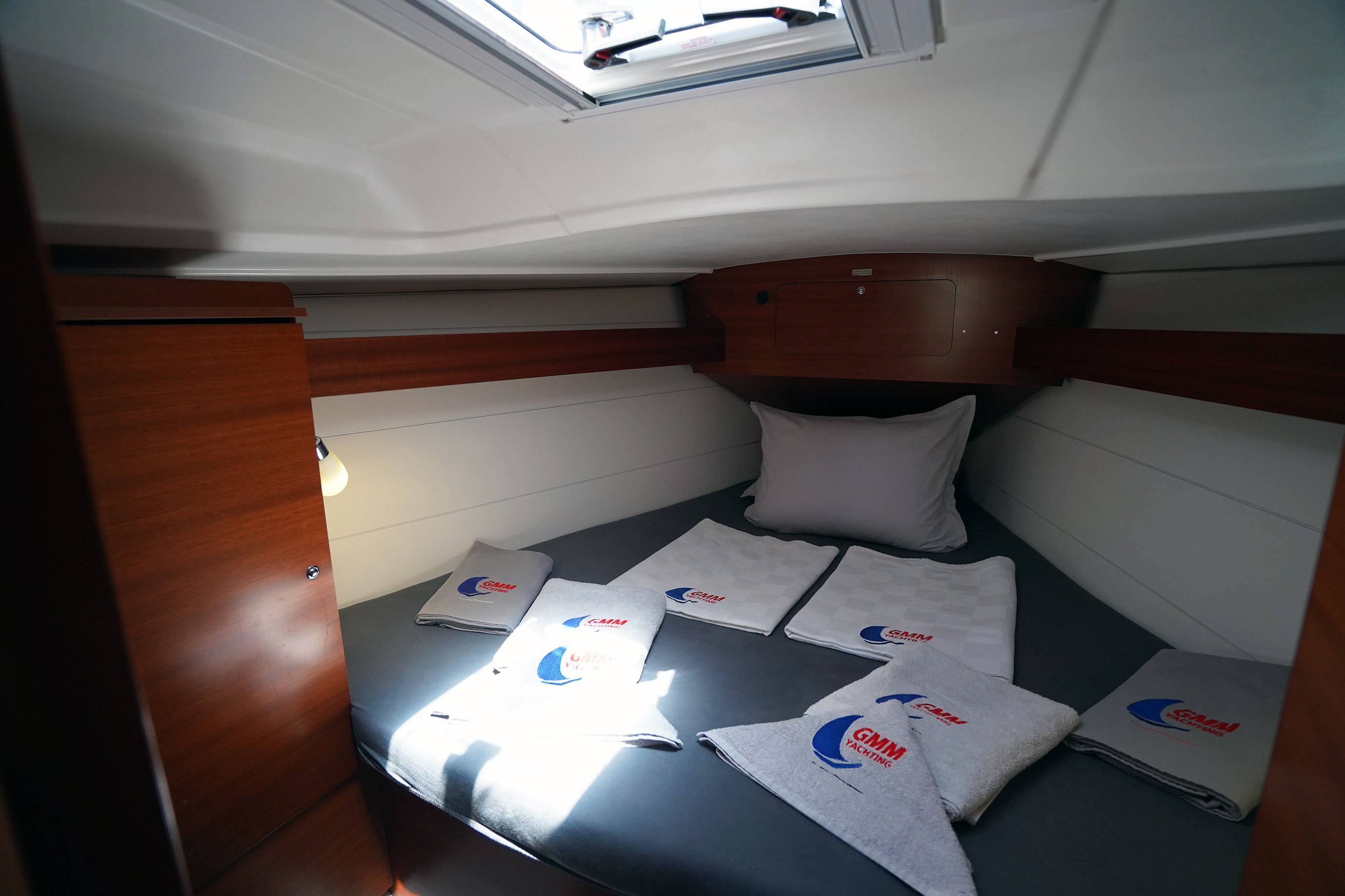 Moon River - Sailboat in Sarıana