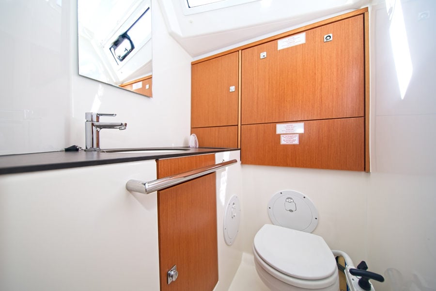 MH 51 - Sailboat in Murter