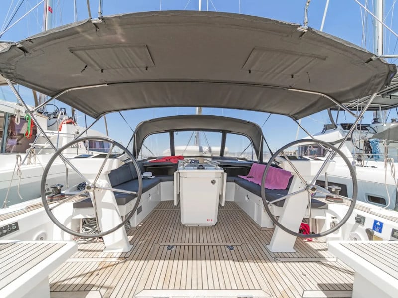 Esperanza - Yelkenli içinde Anatoliki Attiki