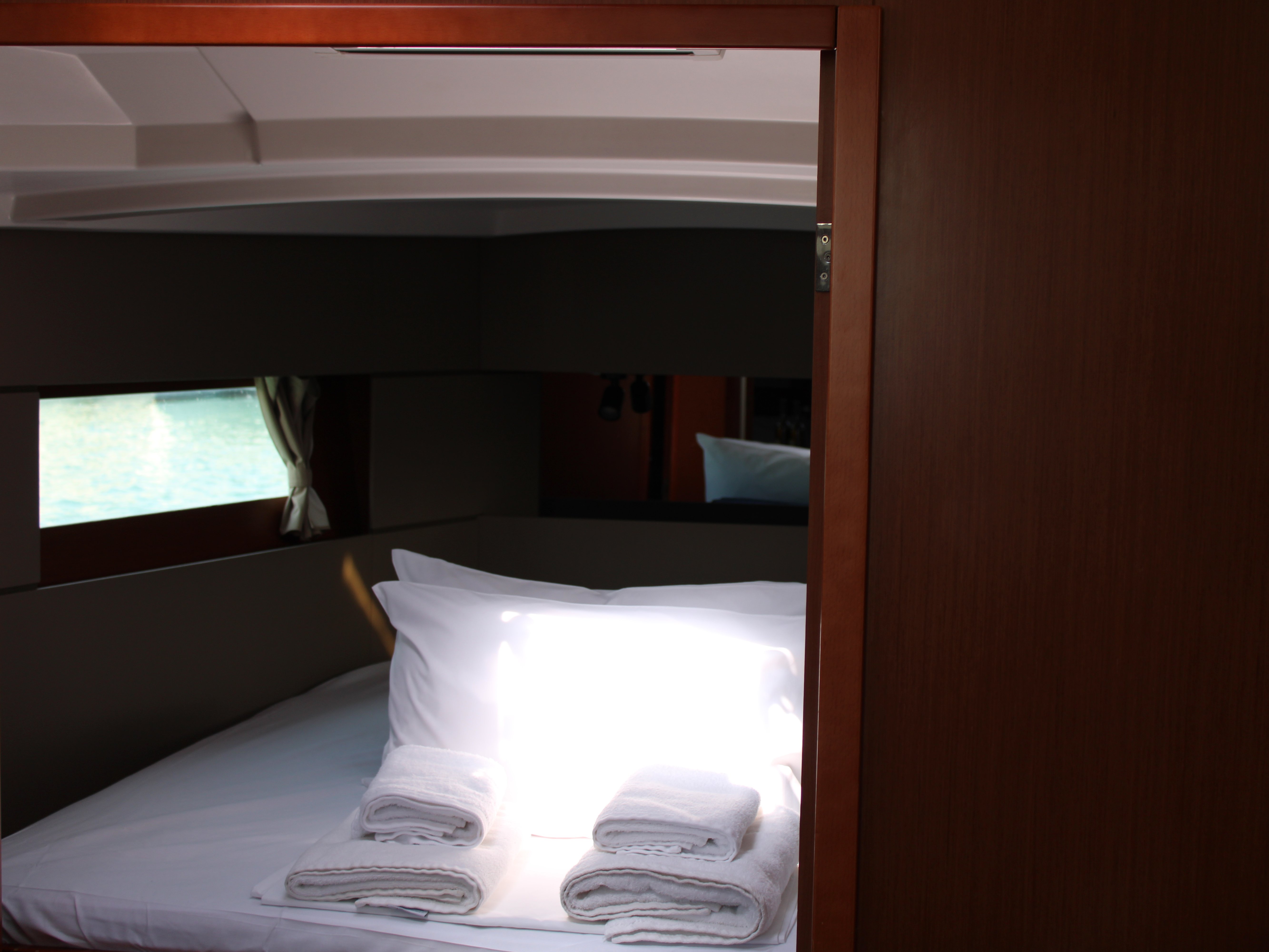 Zeus - Sailboat in Anatoliki Attiki