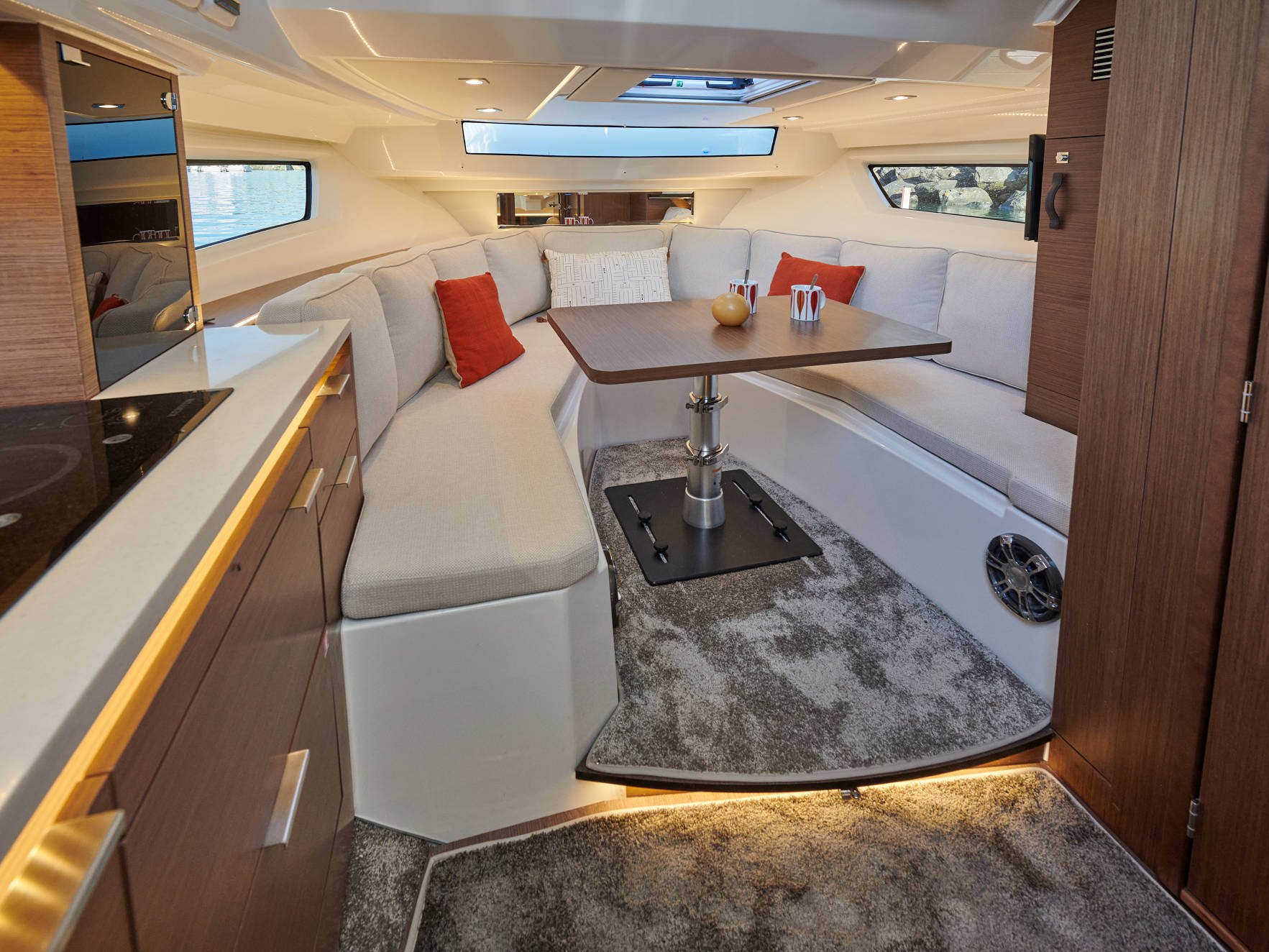 New York New York - Motor Yacht in Dubrovnik