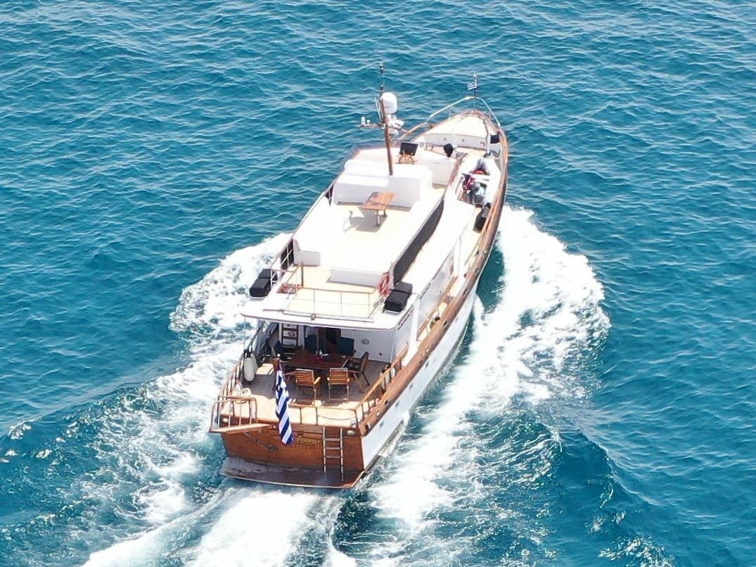 Hercule Piorot - Motor Yacht in Elliniko