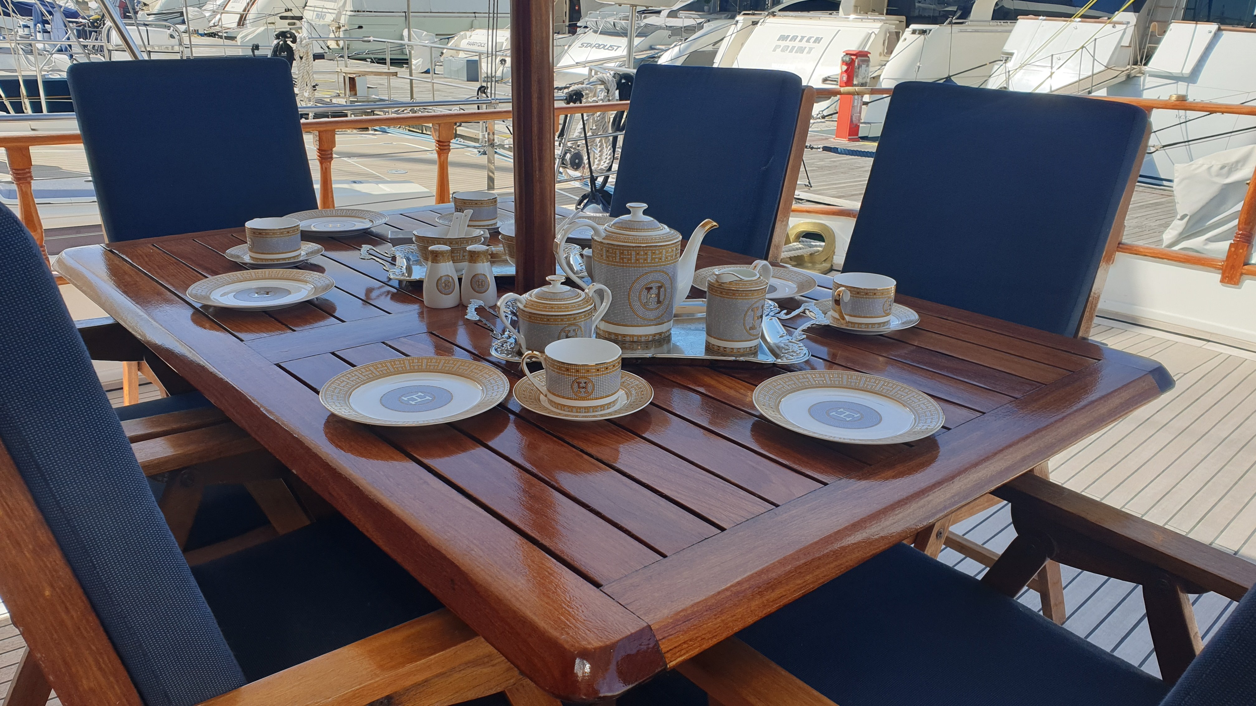 Hercule Piorot - Motor Yacht in Elliniko