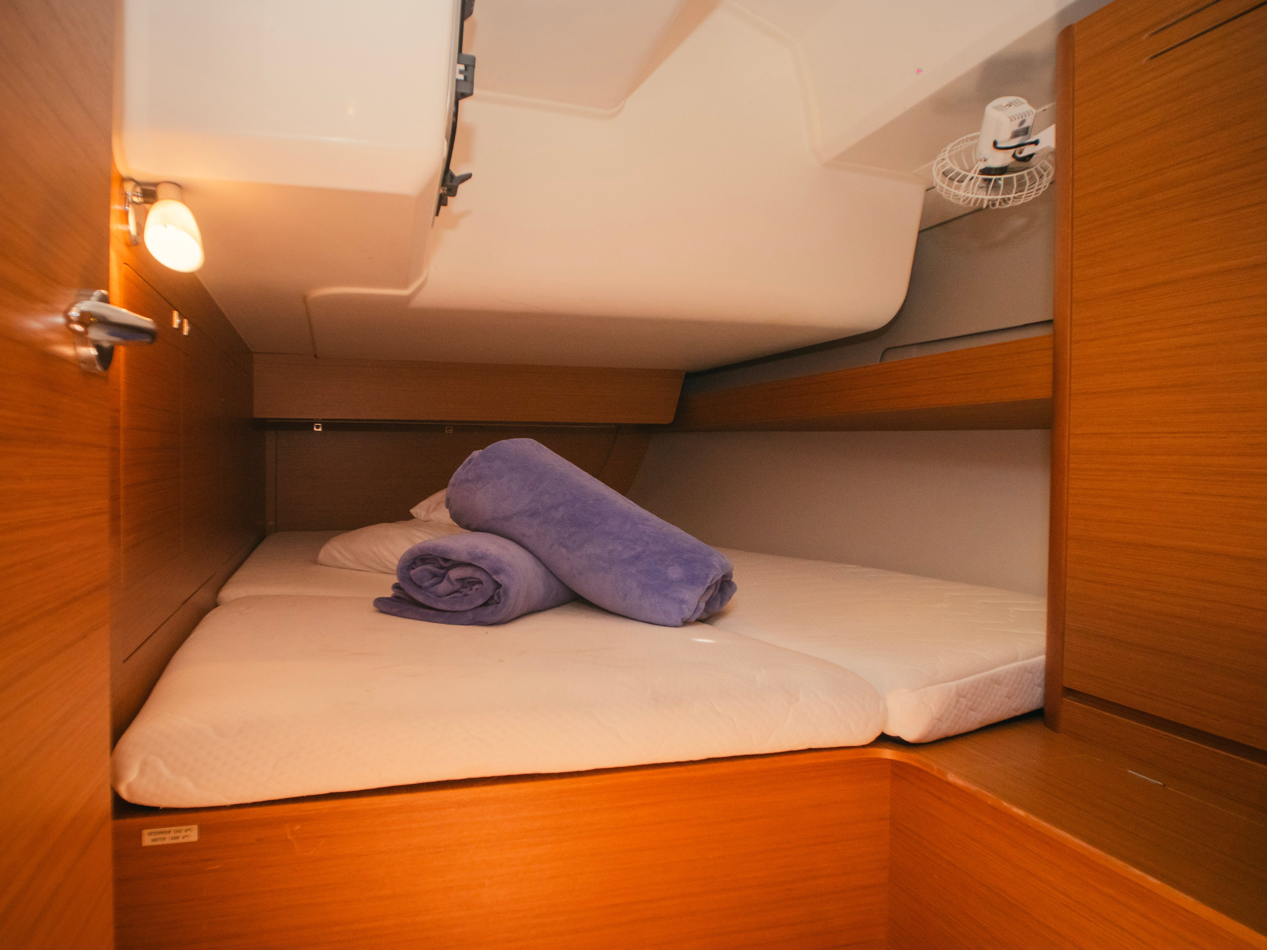 Nora - Sailboat in Portisco