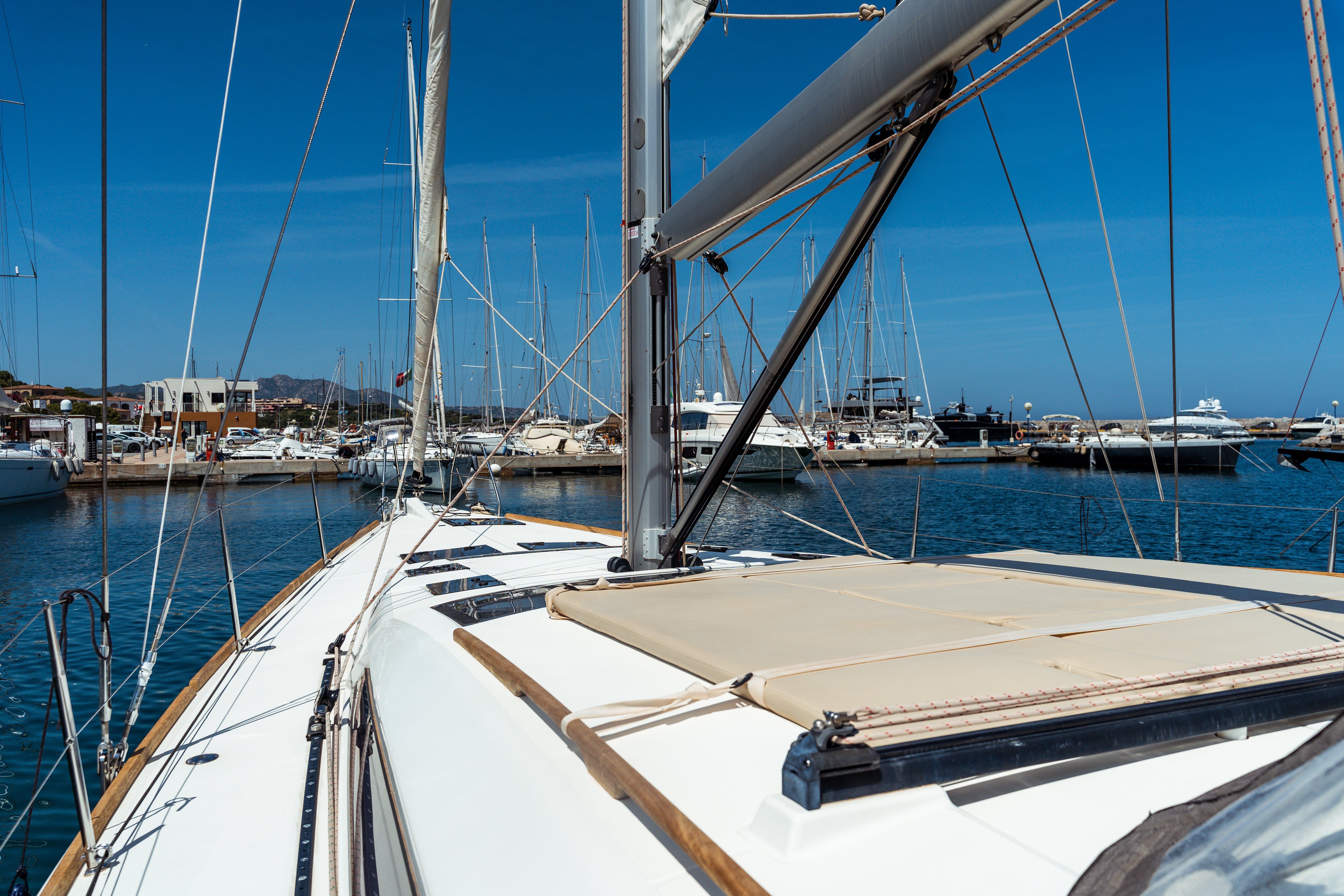 Zoe - Sailboat in Portisco