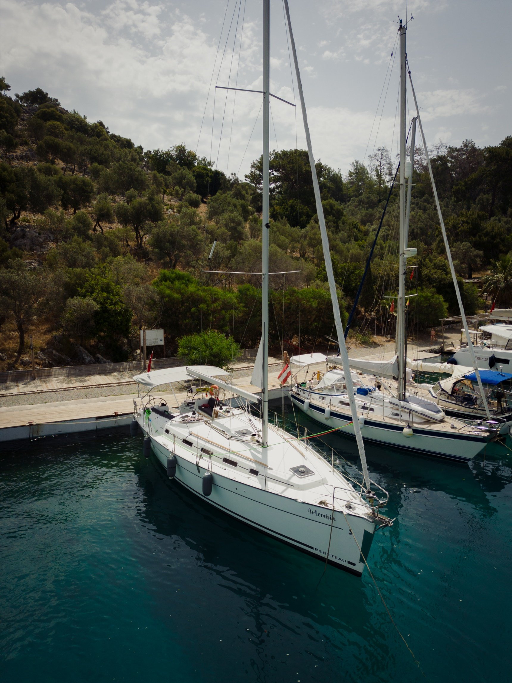 Artemisia - Sailboat in Karagözler