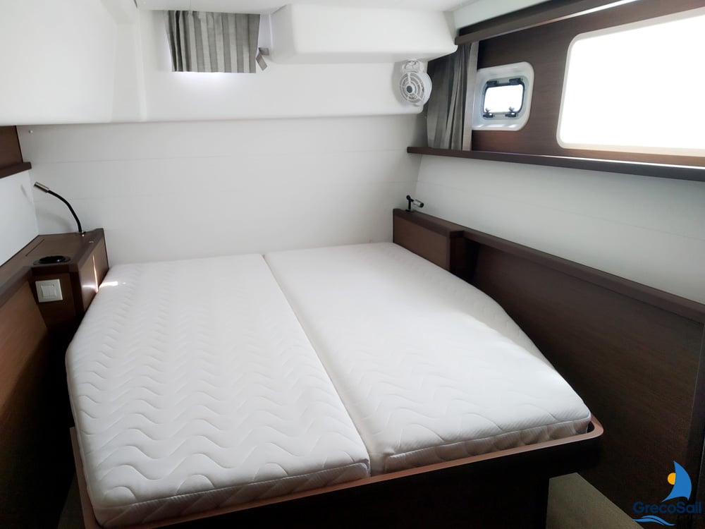 Grecostar - Katamaran içinde Alimos