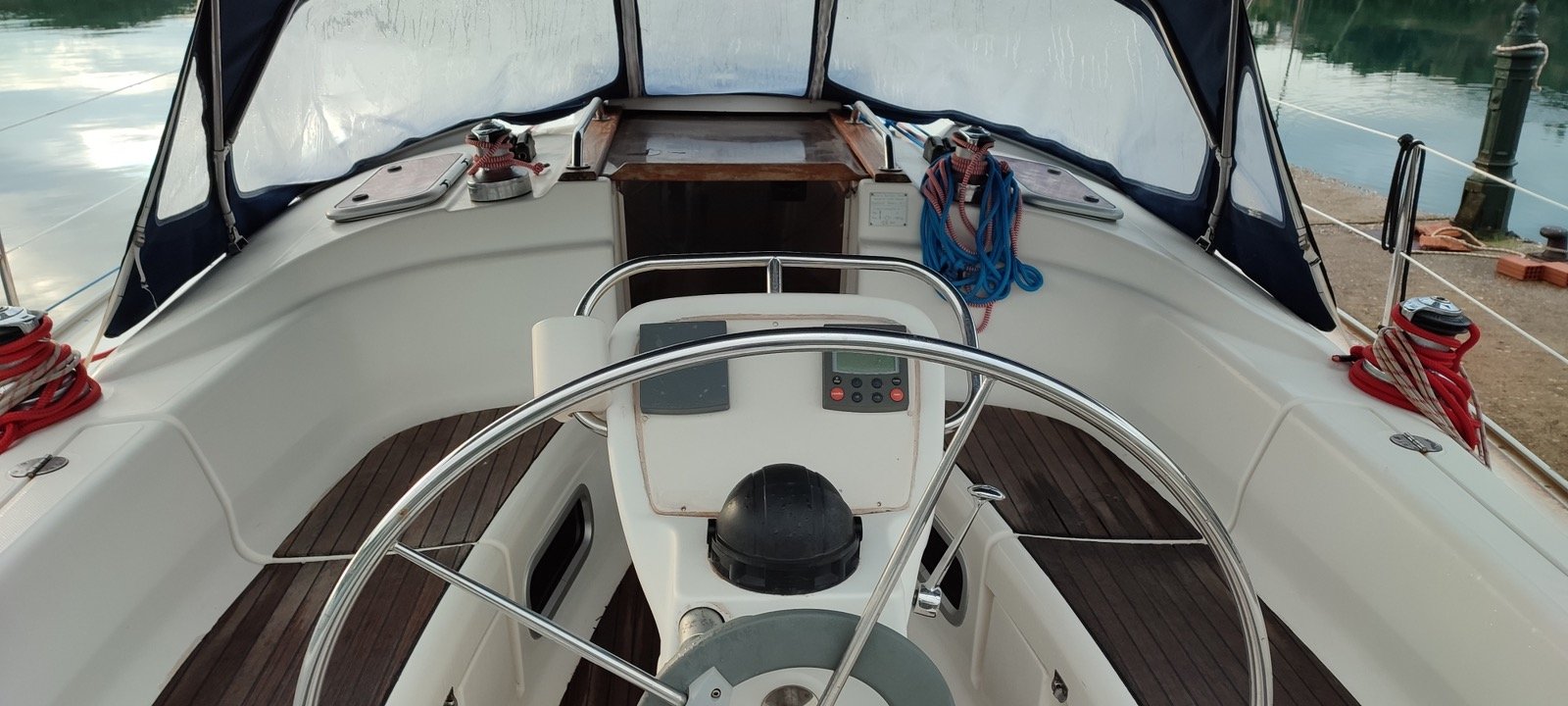 Tritonas - Sailboat in Nidri