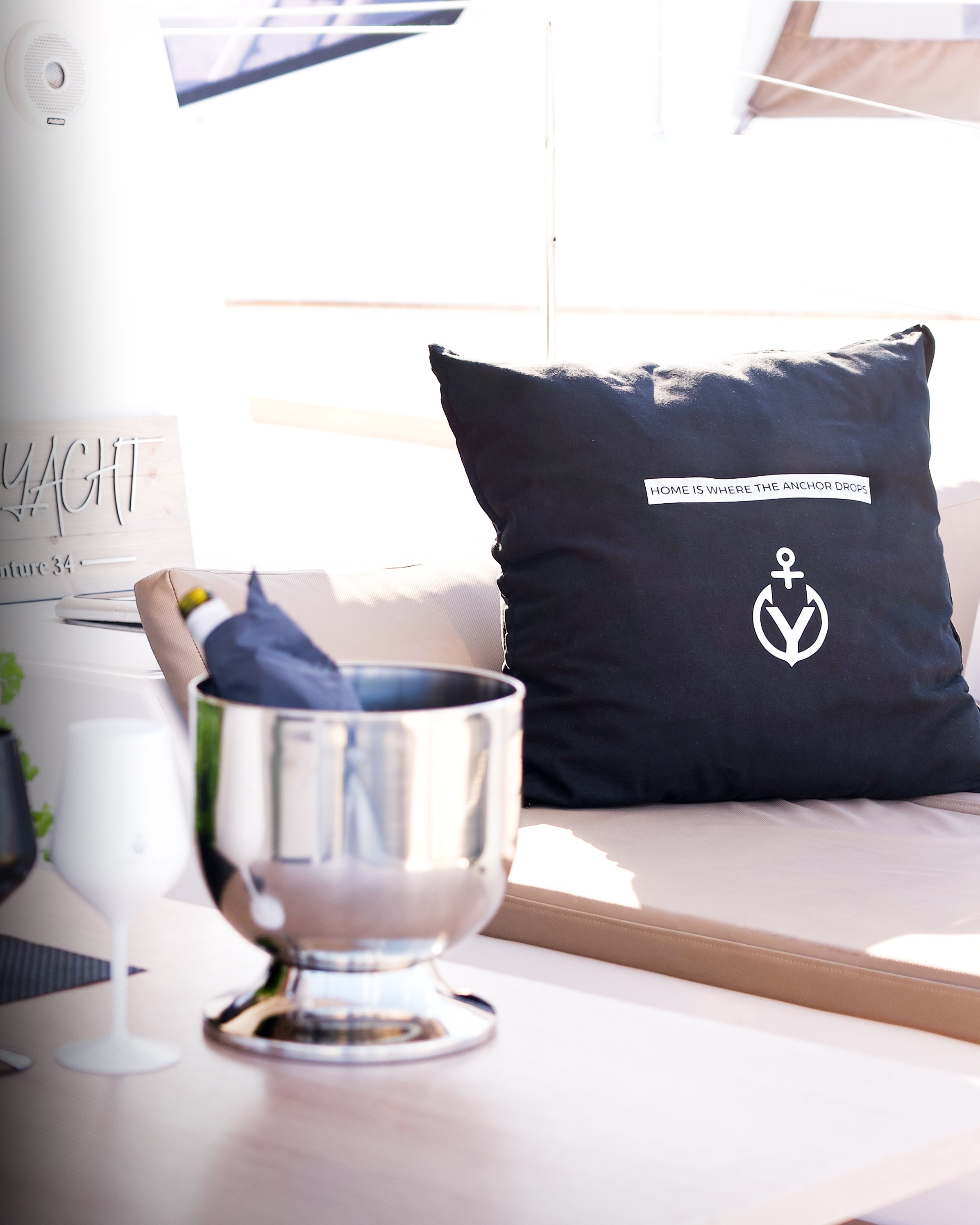 Jumping Fitness - Catamaran in Šibenik