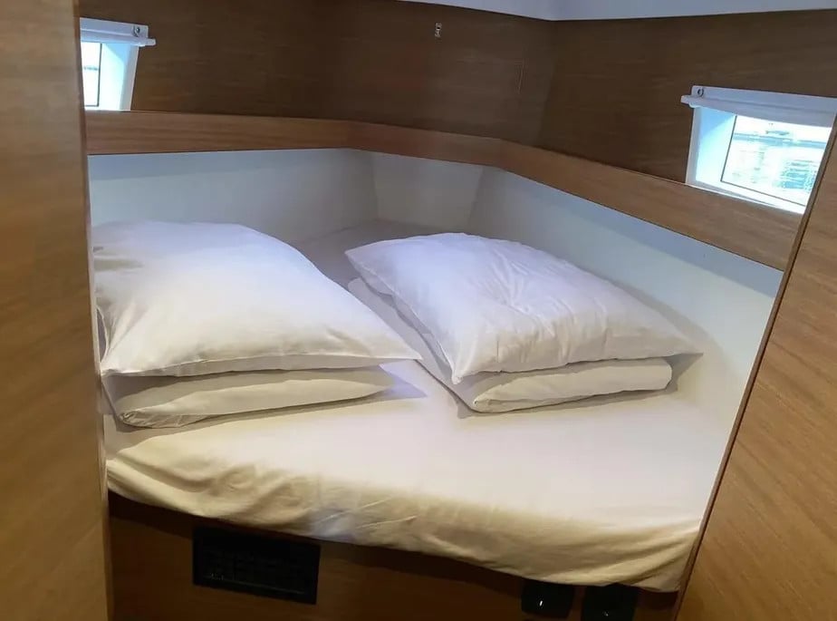 EISNER - Yelkenli içinde Šibenik