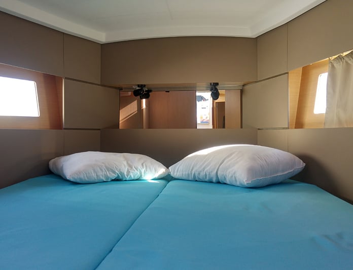 Solar - Sailboat in Karagözler