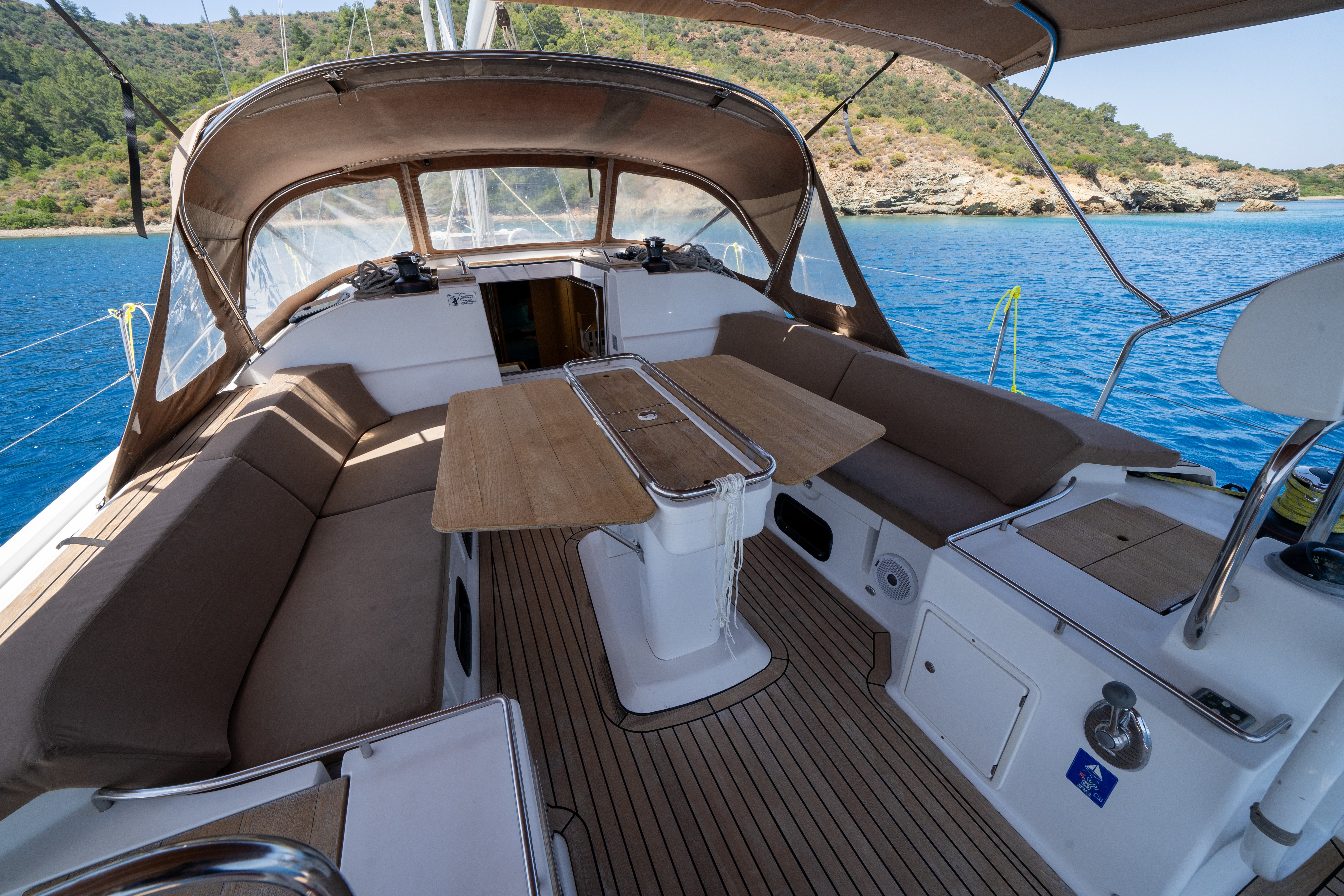 Epoch - Yelkenli içinde Karagözler