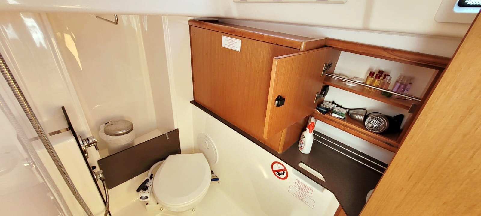 Taz - Sailboat in Karagözler