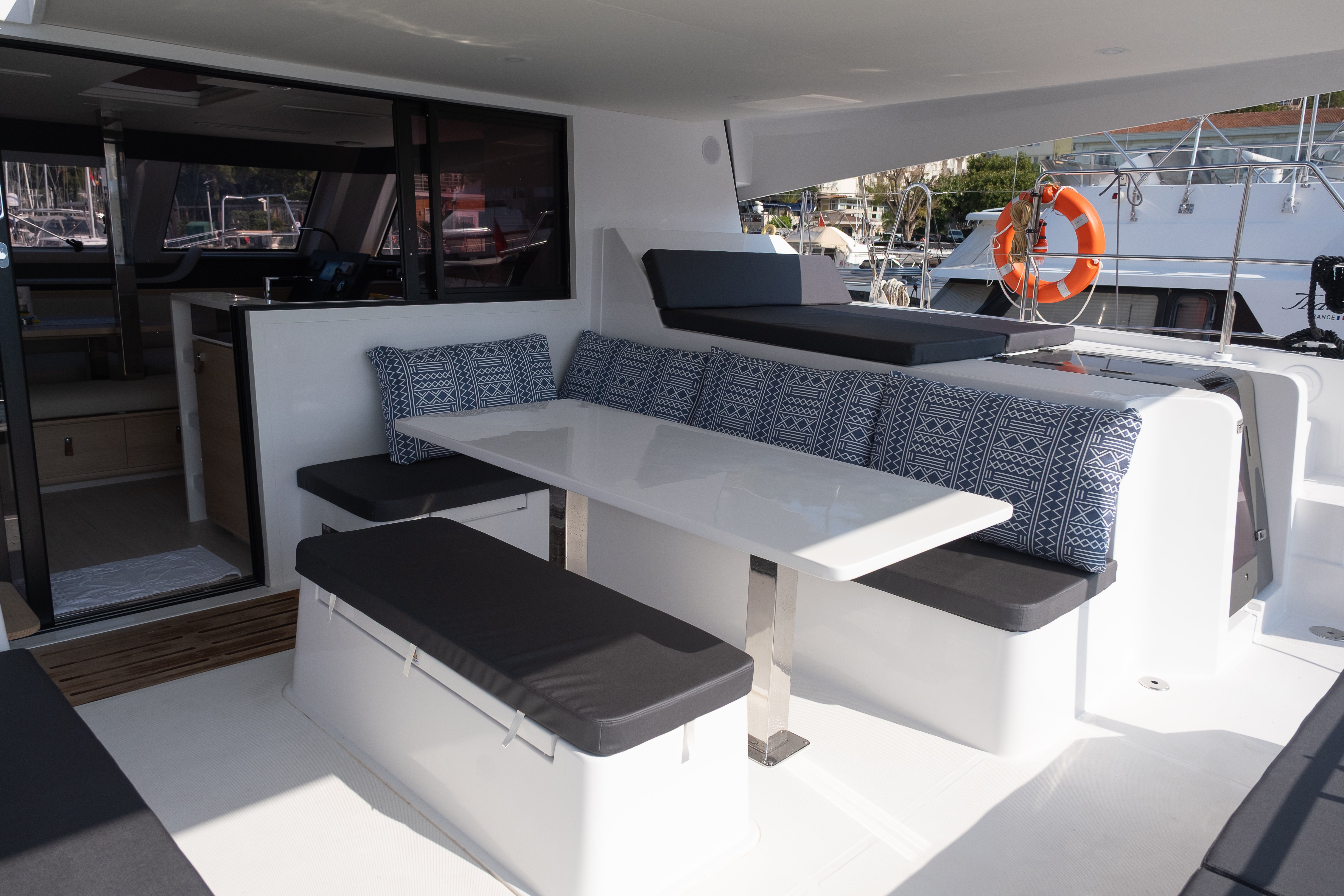 Aura - Catamaran in Karagözler