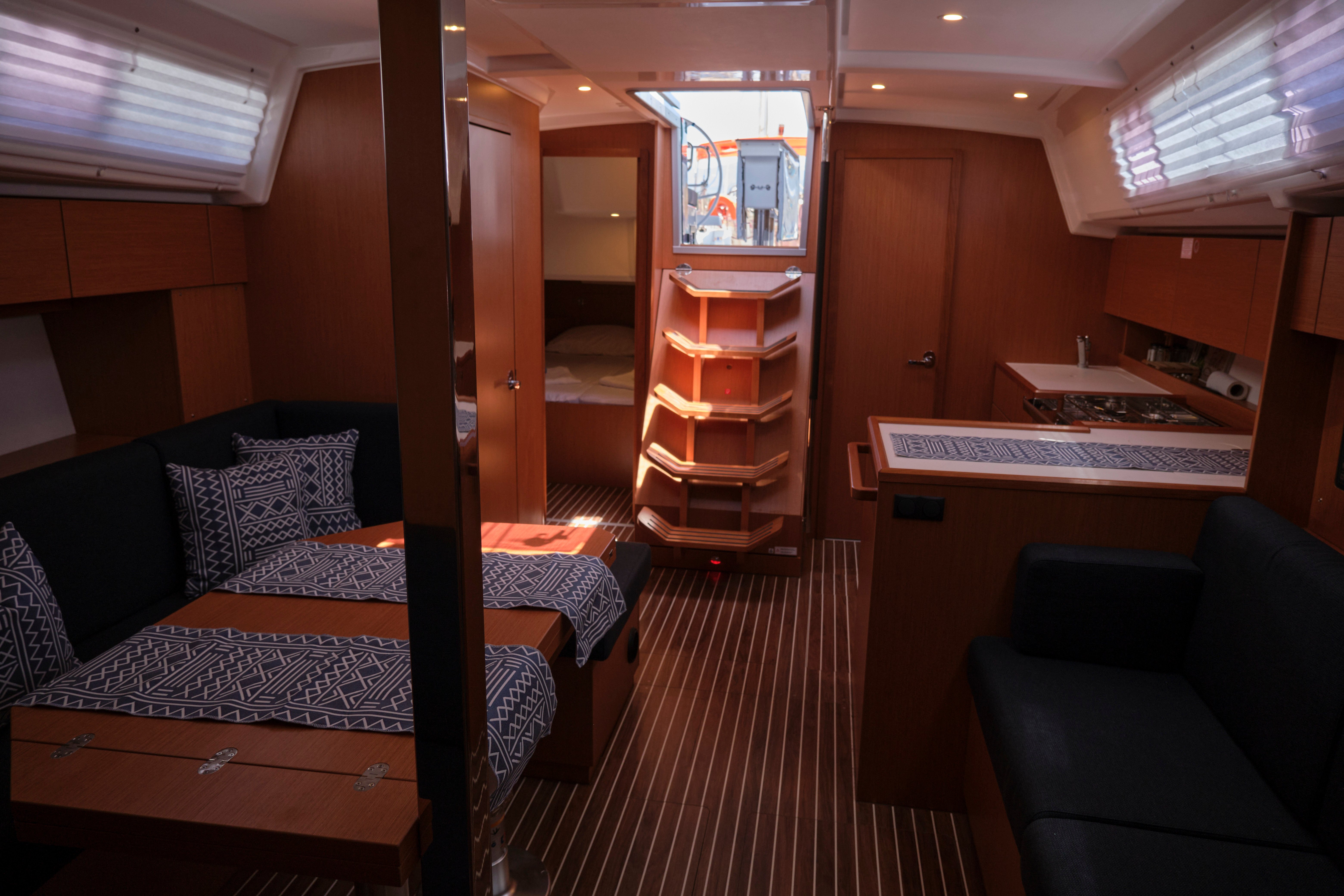 Selene - Sailboat in Karagözler