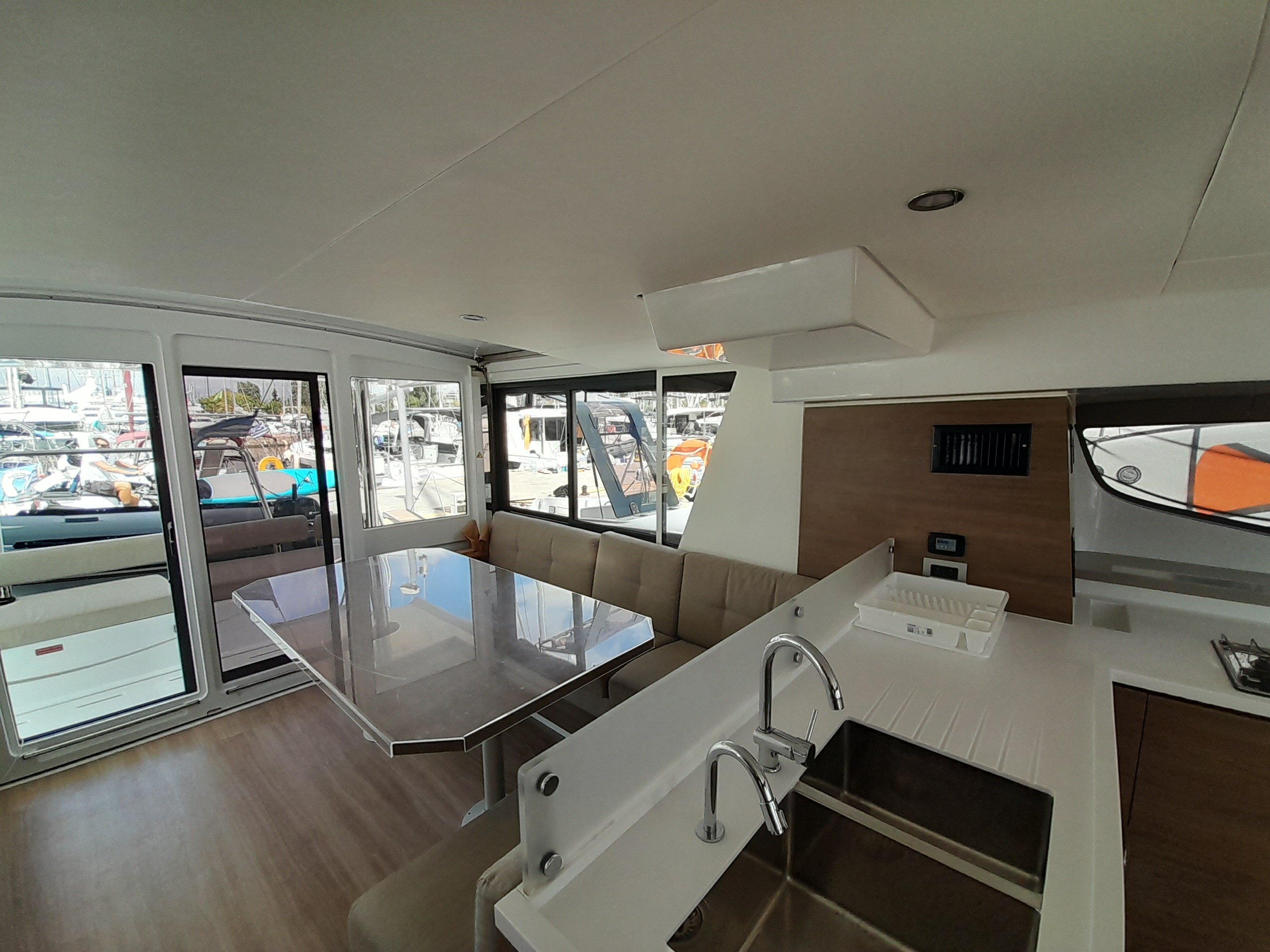 Atlantis - Catamaran in Alimos