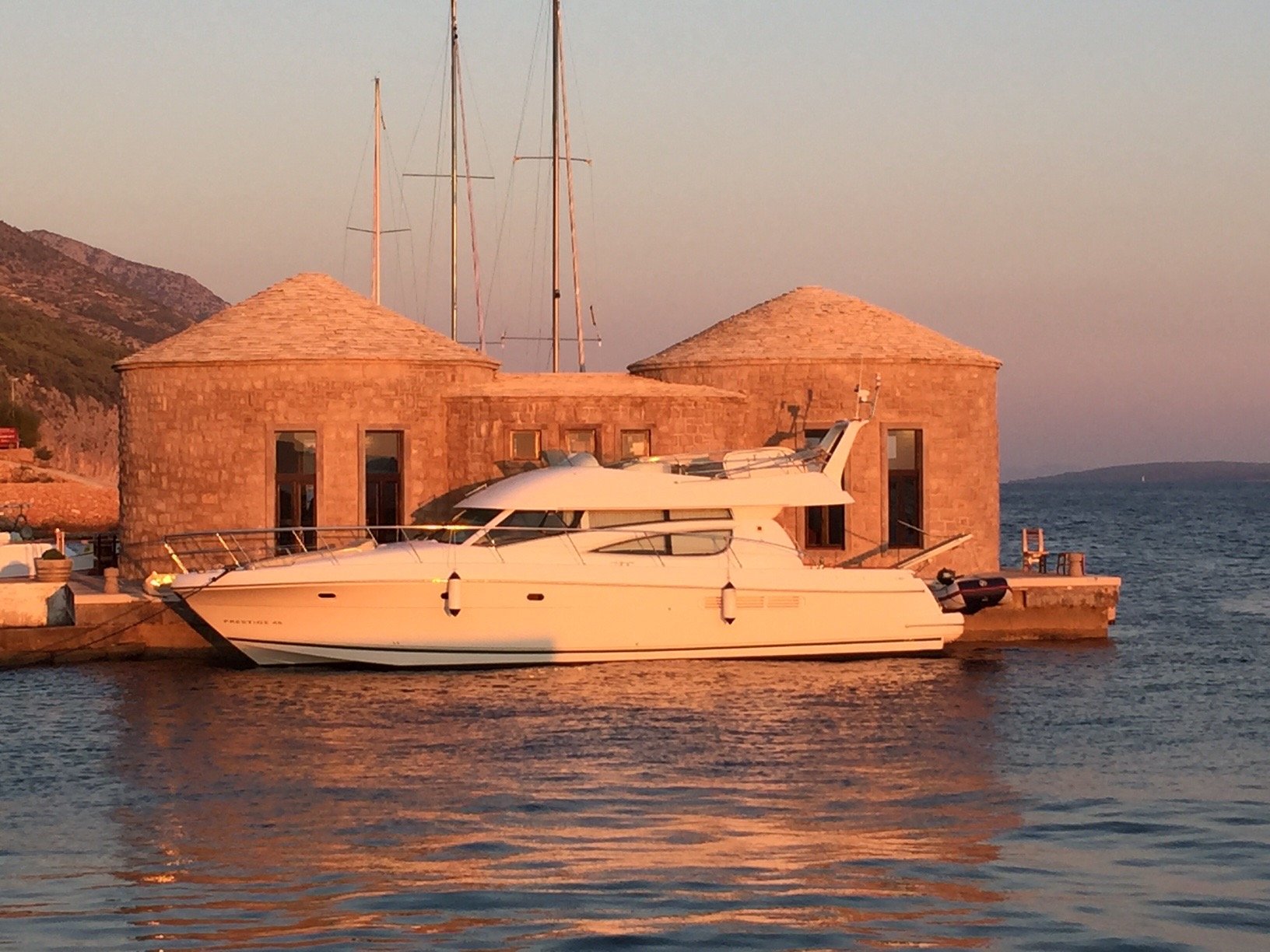 Cobalt Blu - Motor Yacht in Cannigione