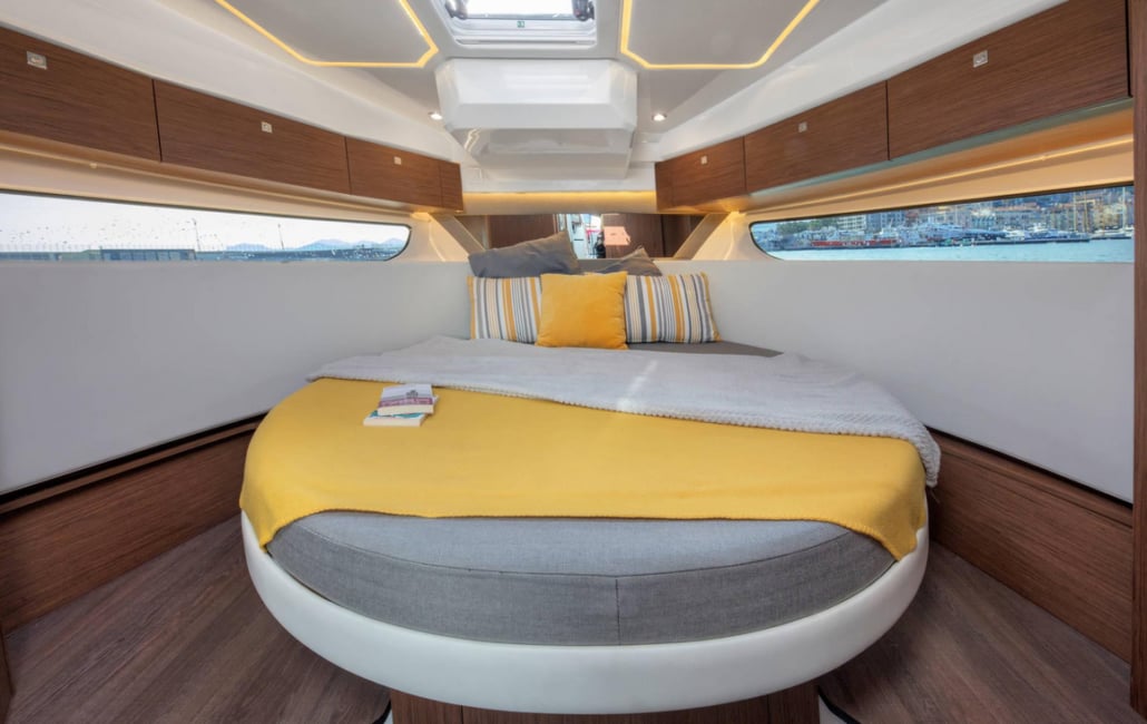 Dusar - Motor Yacht in Cannigione