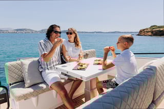 Apollo - Motor Yacht in Alimos