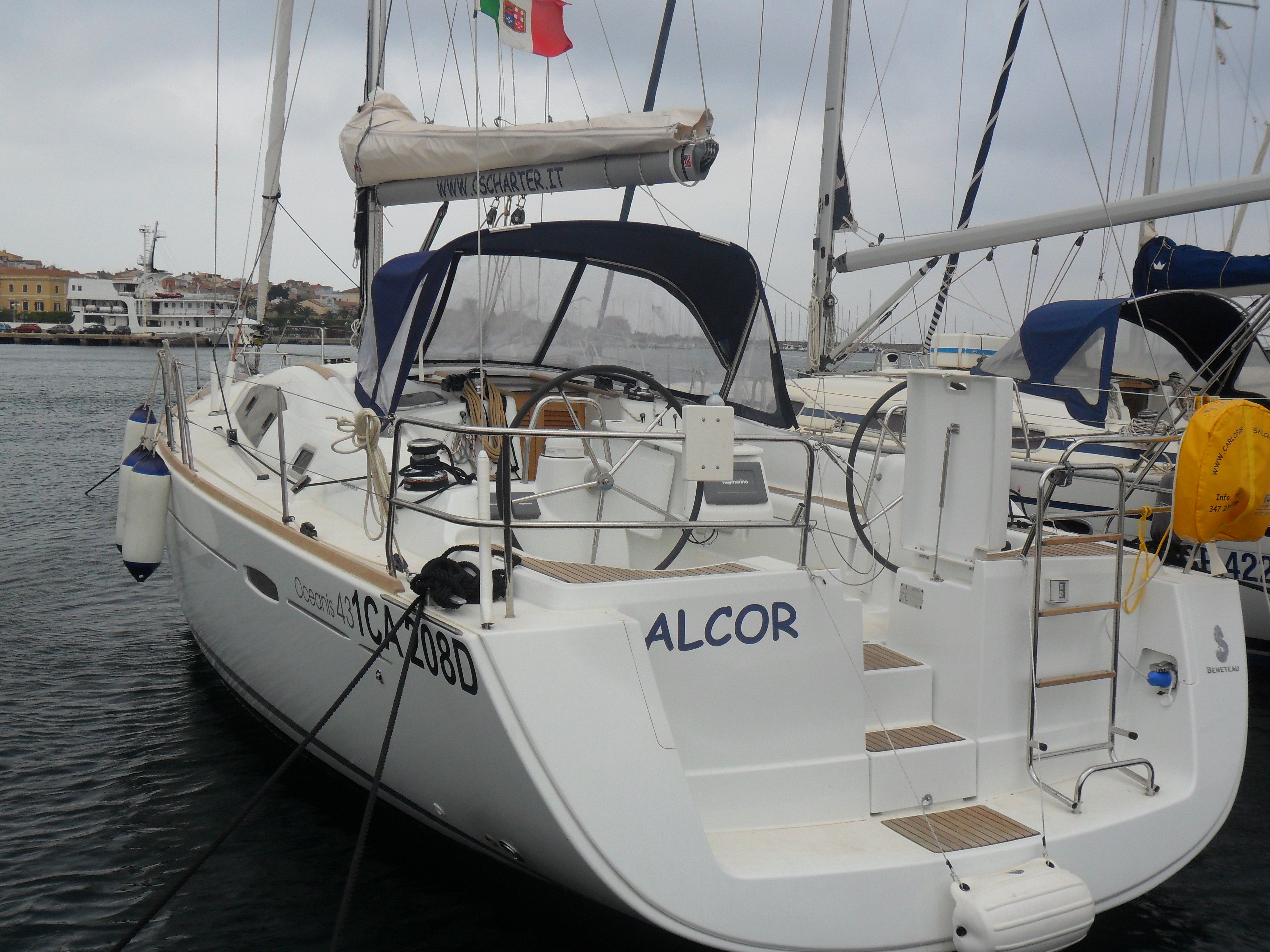 Alcor - Yelkenli içinde Cagliari