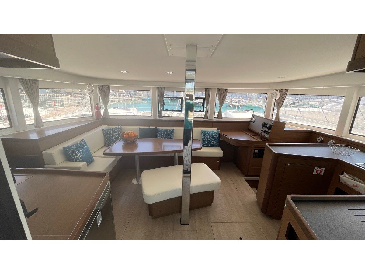 Bellatrix - Catamaran in Rosignano Solvay-Castiglioncello