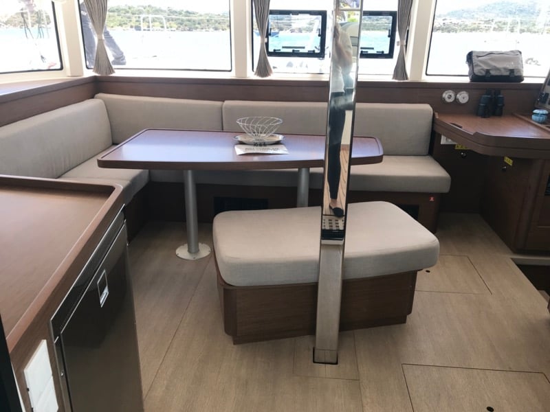 Zippiri - Catamaran in Olbia