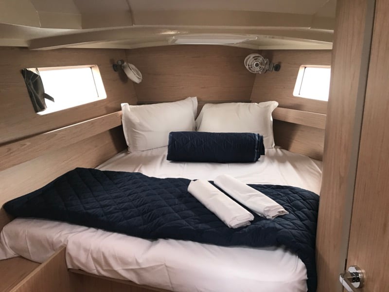 Agena - Sailboat in Salerno