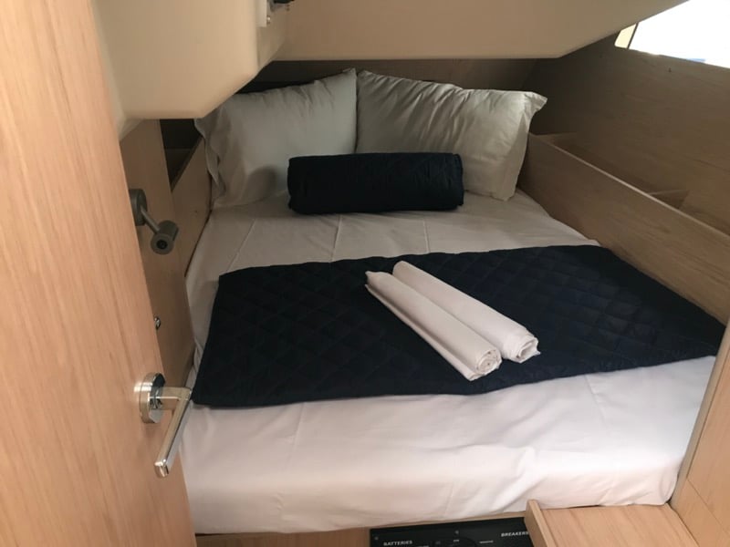 Agena - Sailboat in Salerno