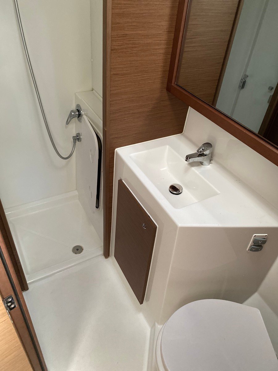 Proxima Centauri - Catamaran in Tonnarella