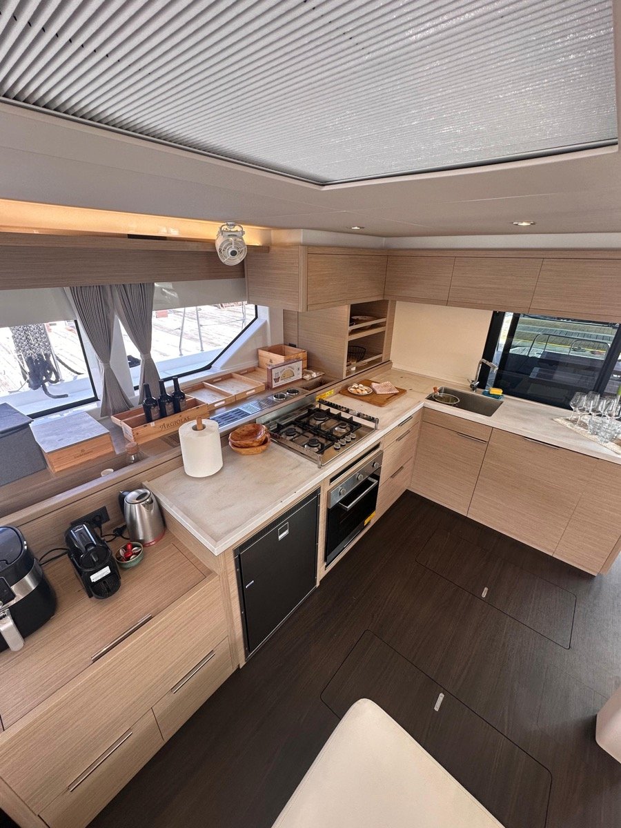 MAUI (MAR) - Catamaran in Le Marin