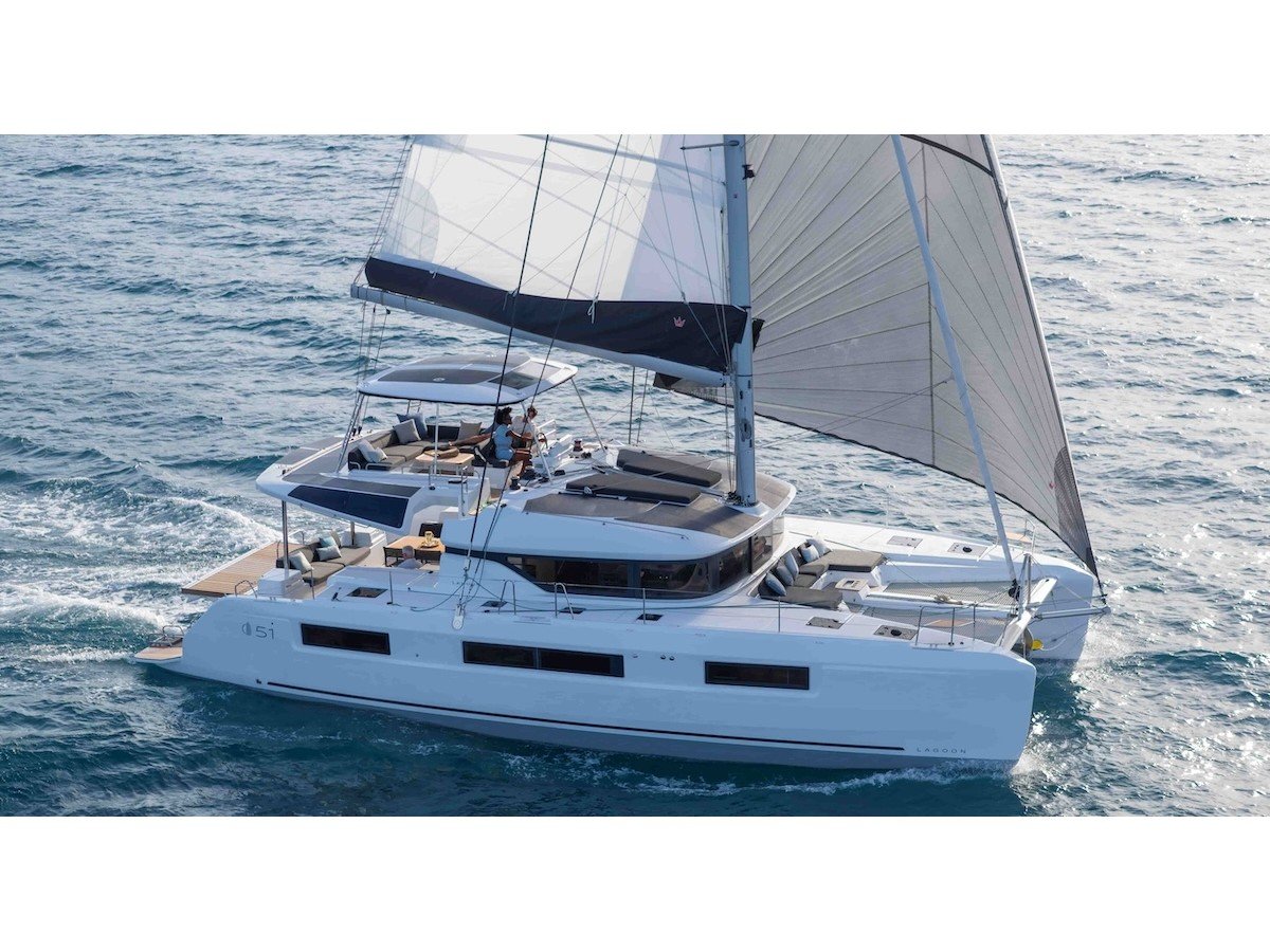 new Lag 51 - Catamaran in Olbia