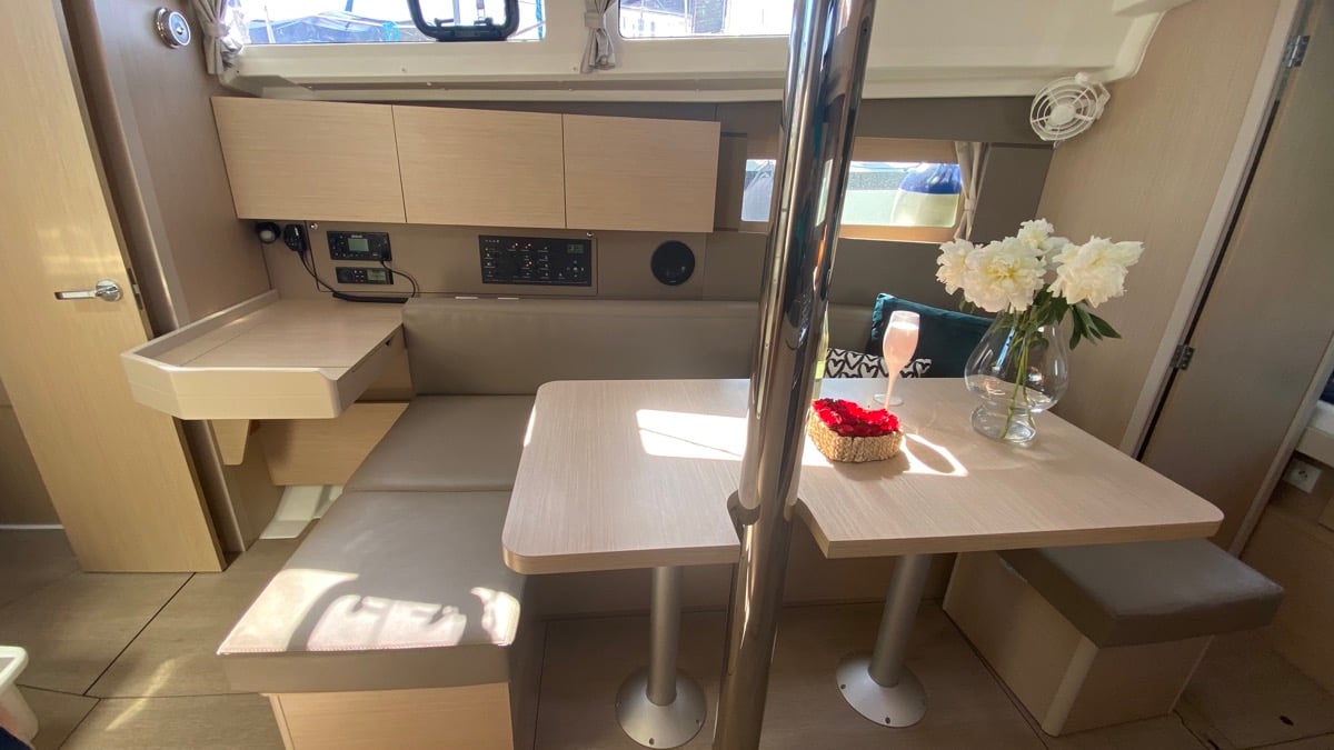 Polis - Sailboat in Rosignano Solvay-Castiglioncello