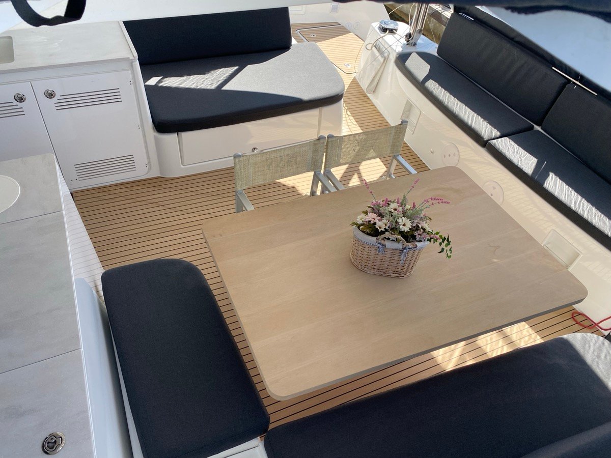 Hercules (GND) - Catamaran in Saint George's