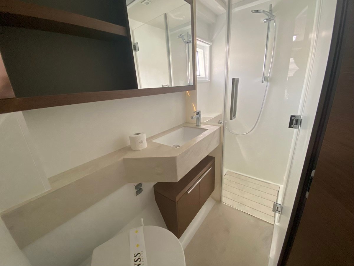 Coraline - Catamaran in Tonnarella