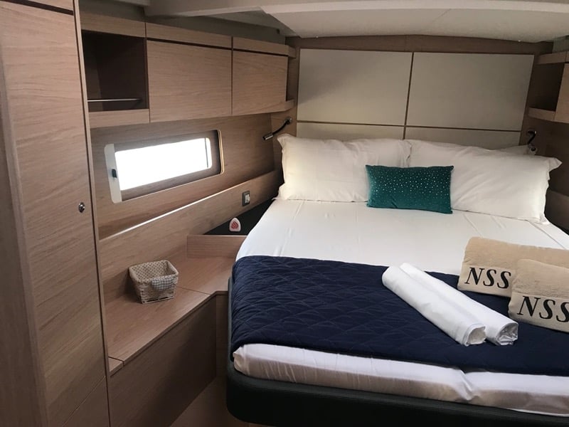 Meridiana - Sailboat in Olbia