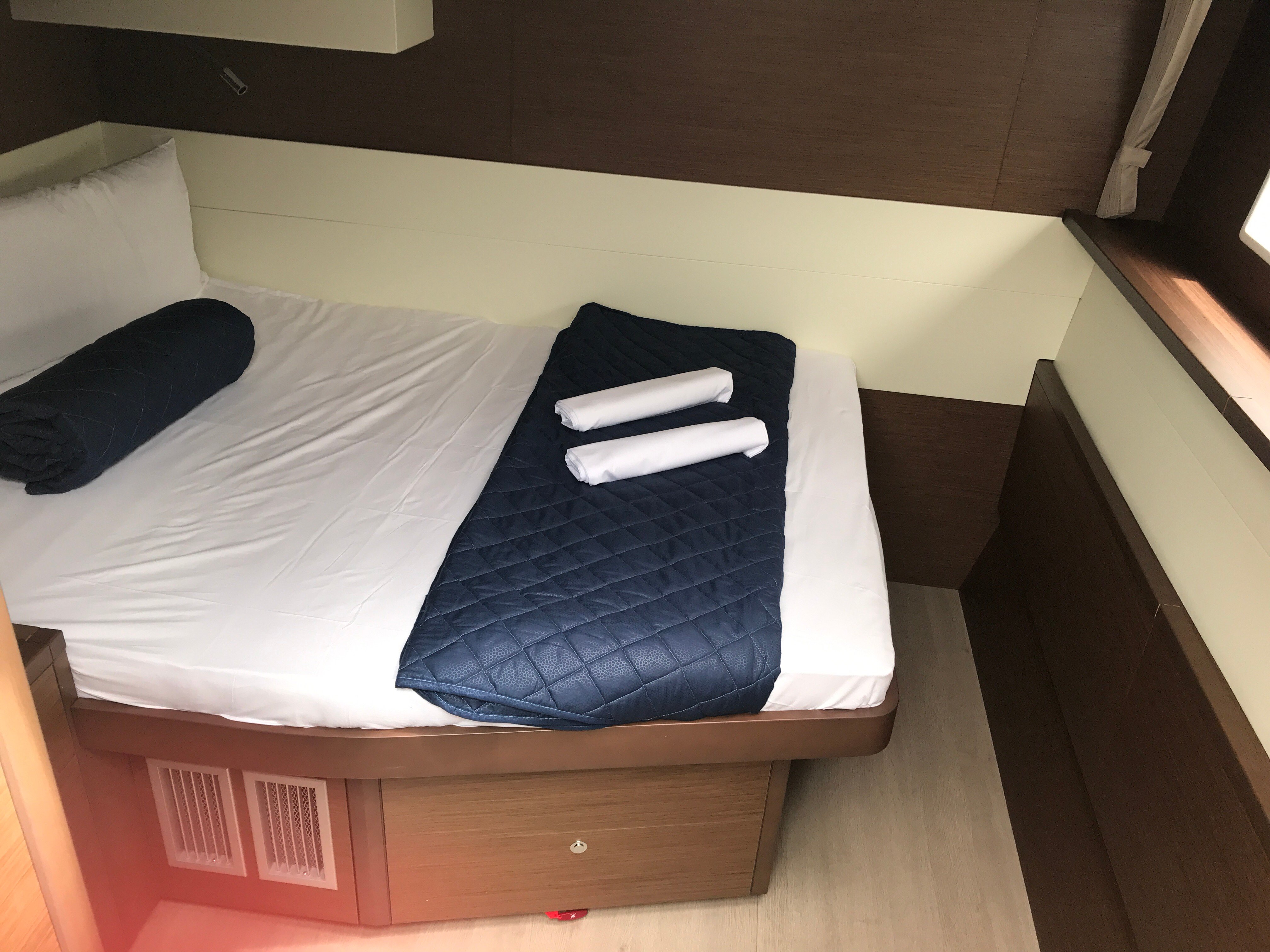 Dugongo II (SXM) - Catamaran in Marigot