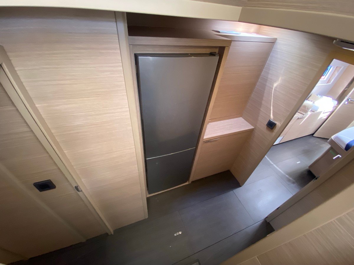 The Moon (GND) - Catamaran in Saint George's