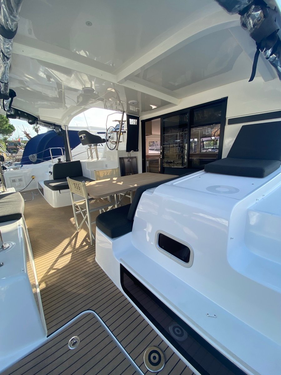 Delta Aquarii - Catamaran in Tonnarella