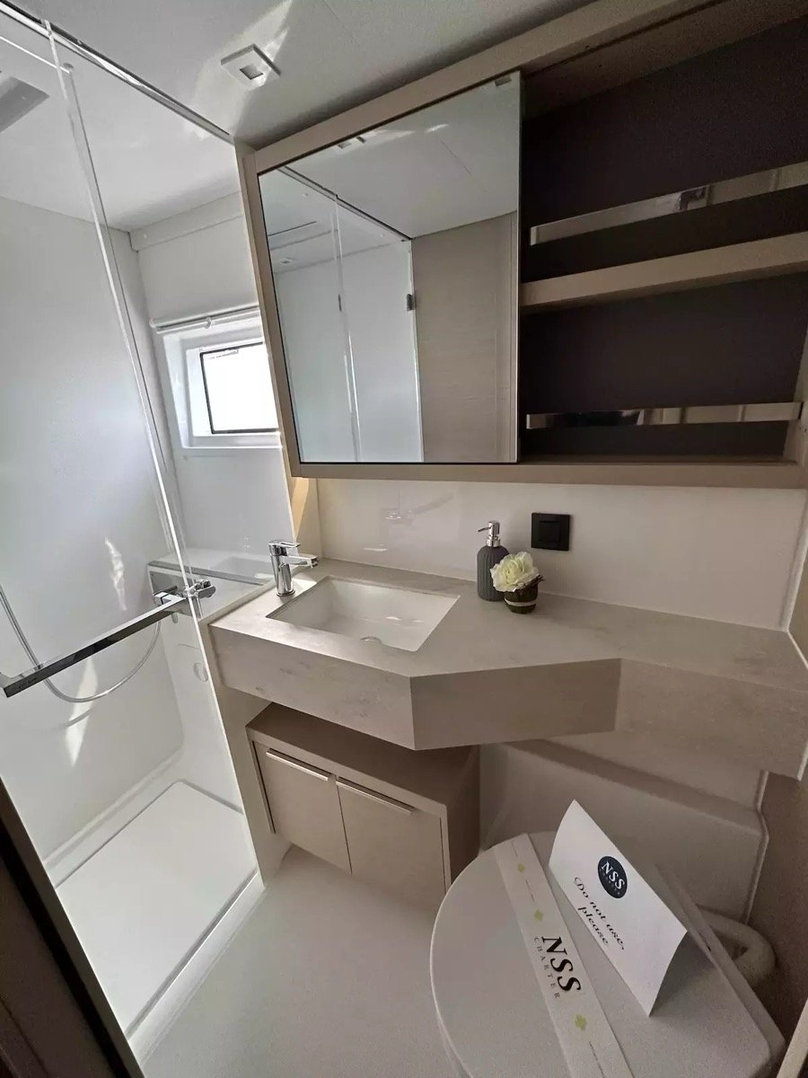 Westerlund II - Catamaran in Salerno