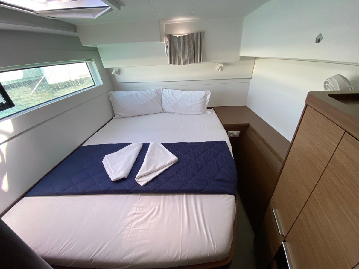 Aquila (WM, Inverter) - Catamaran in Olbia