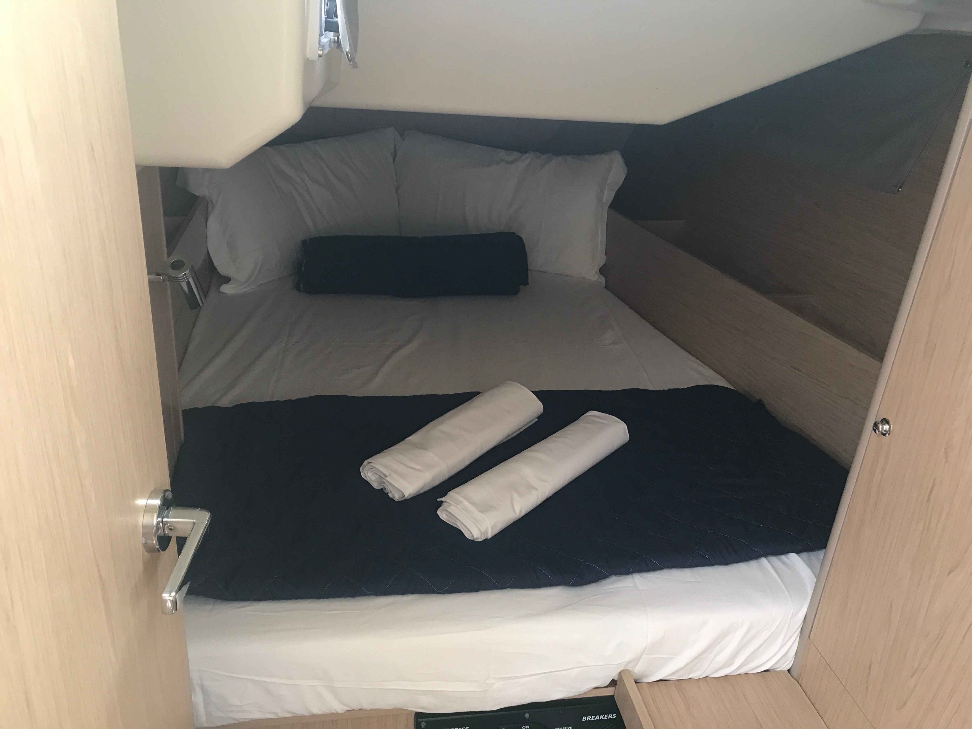 Achemar - Sailboat in Tonnarella