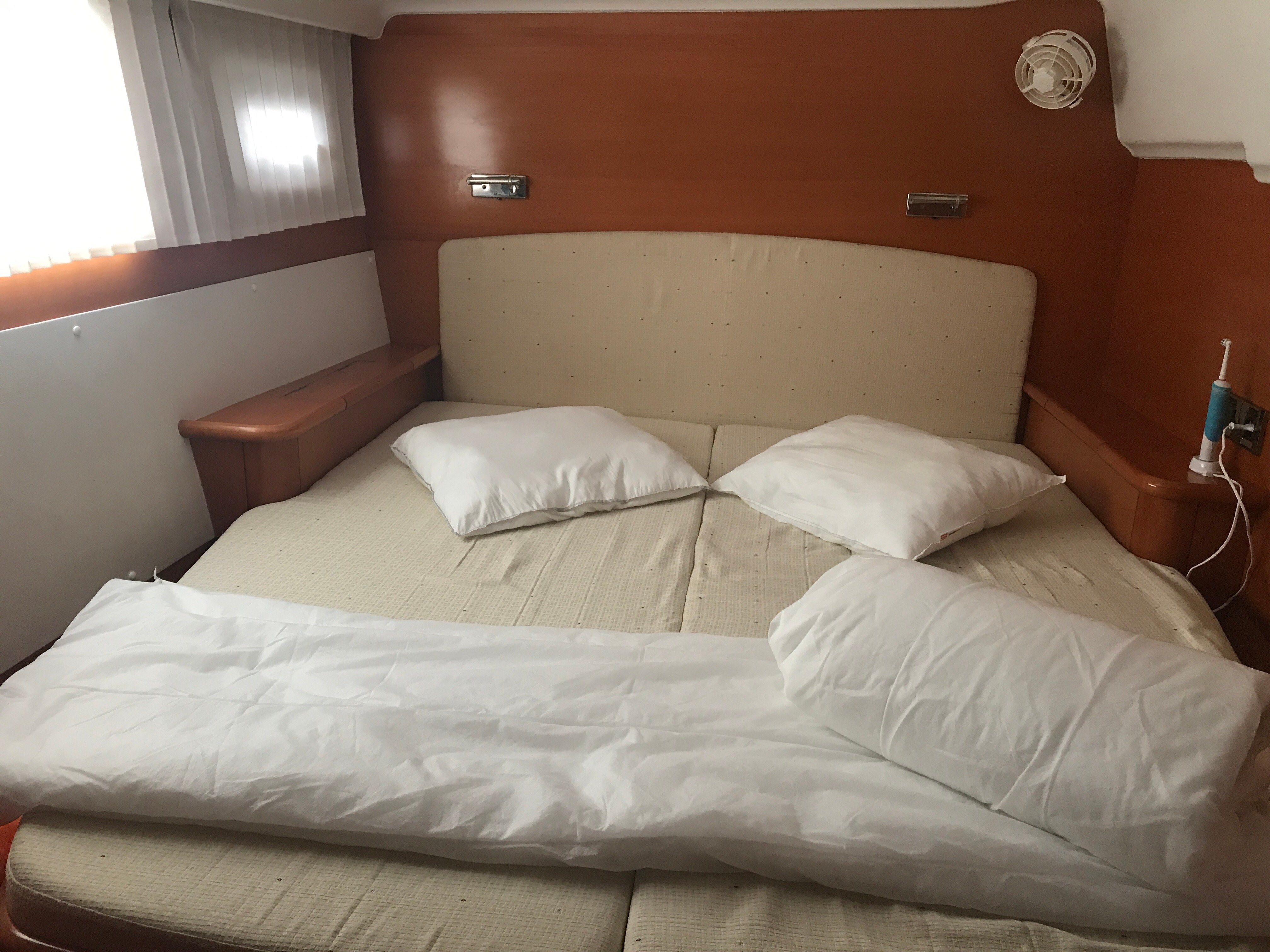 Isis - Catamaran in San Teodoro