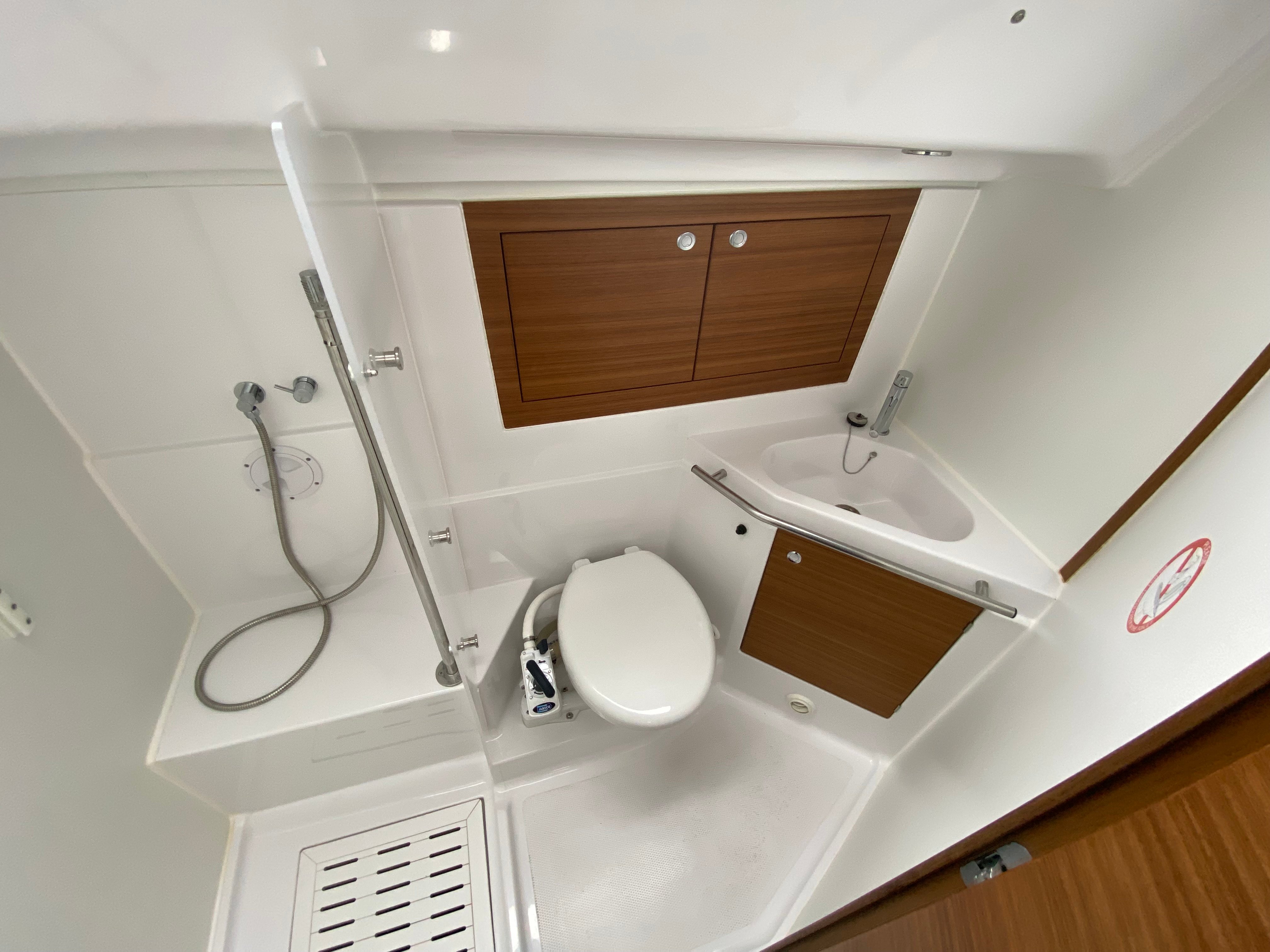 VIKI - Yelkenli içinde Pula