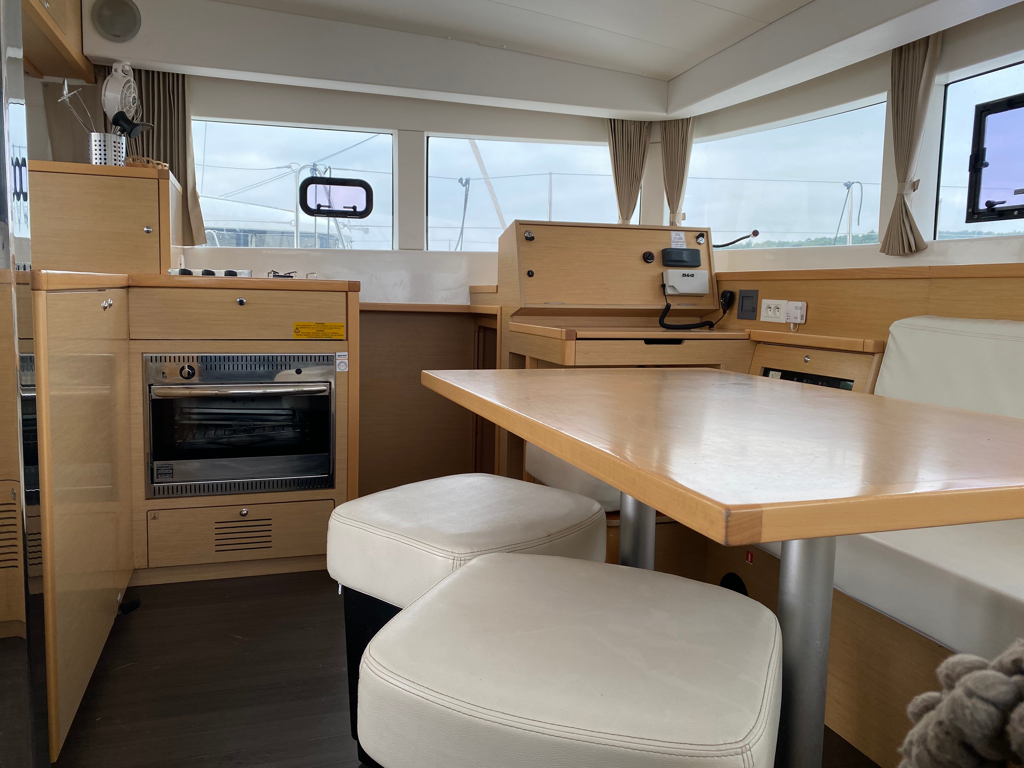 NIRVANA - Catamaran in Pula